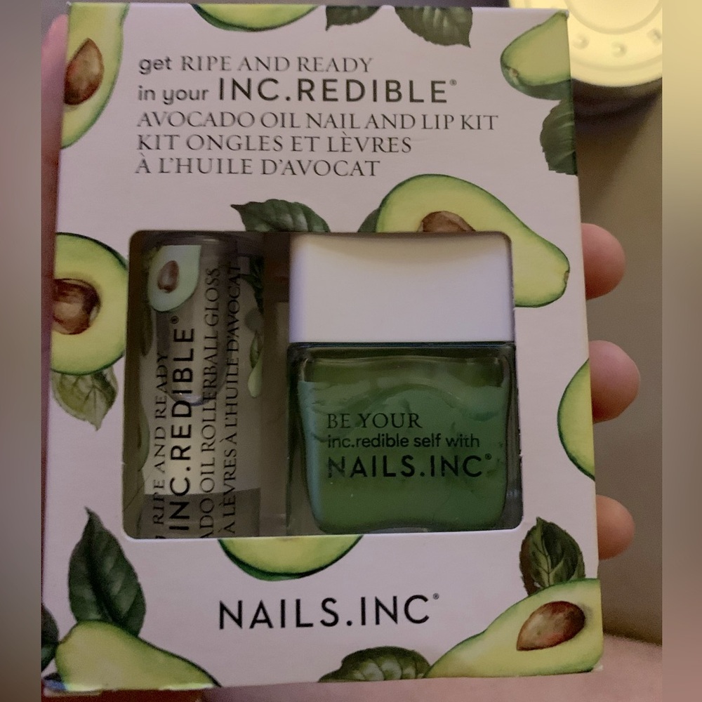 Nails.Inc Avocado Oil Nail and Lip Kit